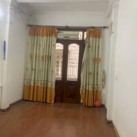 Cho thuê nhà nguyên căn Phố Tây Sơn, 4 tầng x 31m2, 3 ngủ, 3 vệ sinh, chỉ 10 Triệu/tháng