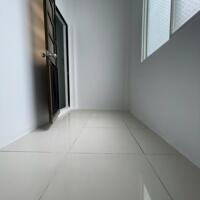 Cần bán gấp nhà 1 trệt 1 lầu, 20m2 sổ hồng hoàn công, giá chỉ 2 tỷ 150 thương lượng, Lh: 0388668882
