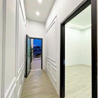 Nhà 1 Trệt 2 Lầu bờ kè Mạc Thiên Tích cách đường 30/4 chỉ 80m, P.Xuân Khánh, Q.Ninh Kiều, Cần Thơ