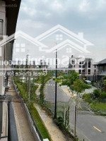 Cần Bán Căn Nhà Phố Gs Metrocity (Zeitgeist), Giá Bán 16.9 Tỷ, 0909467505