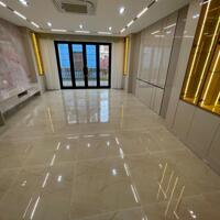 Bán nhà 50m2, 6 tầng thang máy Lạc Long Quân, Oto đỗ cửa, Thang máy, Ngõ thông, 2 thoáng, Ở hoặc cho thuê