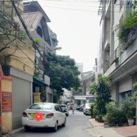 Bán nhà 50m2, 6 tầng thang máy Lạc Long Quân, Oto đỗ cửa, Thang máy, Ngõ thông, 2 thoáng, Ở hoặc cho thuê