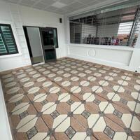 Bán nhà 50m2, 6 tầng thang máy Lạc Long Quân, Oto đỗ cửa, Thang máy, Ngõ thông, 2 thoáng, Ở hoặc cho thuê