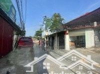 Bán Đất Sẵn Nhà Cấp 4 Kiên Cố, Tại Mặt Đường Tỉnh Lộ 305, Kinh Doanh Buôn Bán Sầm Uất