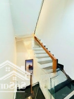 Đường 8M, Bán Nhà Đẹp 4 Tầng Hẻm 373 Lý Thường Kiệt, P9. Dt: 4.5X17M [Vuông Vức]. Giá Bán 12 Tỷ