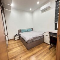 CHo thuê căn hộ 1 ngủ tách bếp giá chỉ 7.5tr tại Vinhomes Marina