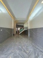 Cần Cho Thuê Nhàmặt Tiền256D Huỳnh Văn Bánh P.11 Q.phú Nhuận.