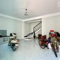 Cho thuê nhà riêng 3 tầng 60m tại Ngô Gia Tự, Đức Giang, Long Biên.