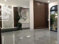 Lạc Long Quân 11.5 Tỷ, 48M2 , 5 Tầng , Ngõ Thông , Gần Phố , Giáp Hồ Tây