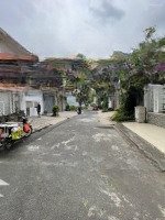 Bán Biệt Thự Kdc Sadeco Phước Kiển A Nhà Bè 10X19M Hầm 2 Lầu Giá Bán 20.5Tỷ Tl