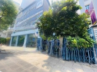 Chính Chủ Cần Cho Thuê Mặt Tiền Ngang 20M Nguyễn Văn Trỗi, Phường 1, Giáp Quận Phú Nhuận Giá 130 Triệu