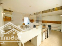 Cần Bán Gấp Nhà Dòng Tiền 90 Triệu/Th, Hẻm 8M 234M2, Có Hầm Và Thang Máy 5 Lầu Đường Thông Lộ Giới 12M
