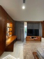 Biệt Thự Đơn Lập Hoa Sữa - 395M2 X 4 Tầng 1 Hầm - Mặt Vườn Hoa, Mặt Sau Sông - Bể Bơi - Thang Máy