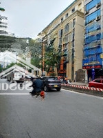 Bán Nhà Mặt Phố Tại Đường Lạc Long Quân - Tây Hồ