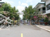 Cần Bán Căn Shophouse 2 Tầng 85M2 Trục Đường Đẹp Tại Kđt Oasis City, Sổ Hồng Riêng, Công Chứng Ngay