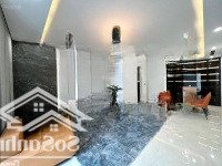 Hot: Cho Thuê Căn Hộ Discovery - 200M2, 4 Pn, 2 Vệ Sinh, Full Mới, Giá Bán 36 Triệu. Liên Hệ: 0899.,511.,866
