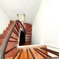 Cực hiếm. Bán nhà Quan Nhân, Thanh Xuân. 45m2 x 5 Tầng. Mt 4m. 2 THOÁNG. GẦN Ô TÔ.  Nhỉnh 6 Tỷ.