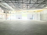 Cho Thuê Kho, Xưởngdiện Tích800M2 Cont 40 Vào Kho Xa Lộ Hn, Cho Kinh Doanh Tự Do