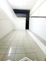 Nhà 3.6X24M Hẻm Xe Tải Ngay Ngã Tư Trung Chánh Giá 7 Triệu/Th