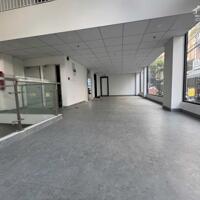 Cho Thuê 660m2 Tòa Nhà Góc 2 Mặt Tiền Bàu Cát- 7 tầng- 7x19-  Ngay Đồng Đen, Khu Bàu Cát Đôi sầm uất giá 180 triệu/tháng