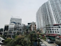 Bán Căn Liền Kề 108 Nguyễn Trãi Cạnh Royal City 88M2 Lô Góc 3 Mặt Tiền Kinh Doanh Đẹp