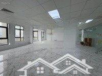 Chính Chủ Cho Thuê Sàn Tầng 2,4 Tại Yên Hòa Parkview-Vũ Phạm Hàm-Diện Tích Từ 60M2-100M2-...350M2