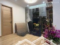 Chính Chủ Bán Gấp Căn 2 Phòng Ngủ, Full Nội Thất Bonanza Duy Tân Giá Bán 6.6 Tỷ. Liên Hệ: 0918.111.585
