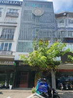 Chính Chủ Cho Thuê Tòa Mặt Tiền Phan Xích Long, P. 7, Q. Phú Nhuận.diện Tích8X16M 1H 5 Lầu. Giá Rẻ