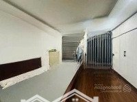 Bán Nhà: Ngõ 442 Âu Cơ, Tây Hồ, Hà Nội * Diện Tích: 71.9M * Số Tầng: 3 Tầng .4 Phòng Ngủ .2 Vs