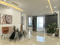 Cho Thuê Căn Hộ Vinhomes Nguyễn Chí Thanh, 3 Phòng Ngủ Giá Bán 24 Triệu/Th. Liên Hệ: 0911.400.844, Vào Ở Ngay