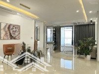 Cho Thuê Căn Hộ Tại Tòa Hong Kong Tower - 243A Đê La Thành, 2 Phòng Ngủ Full Đồ, Từ 15 Triệu/Tháng
