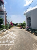 Bán Lô Đất Kdc Đ. Gò Cát, P. Phú Hữu, Quận 9:
-Diện Tích82M2, 5.4X15.14
- Ngang Hơn 5M Xây Nhà Rộng Đẹp