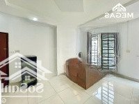 Cho Thuê Căn Hộ Studio Ban Công Layout Trắng Sạch Sẽ - Gần Vòng Xoay Dân Chủ
