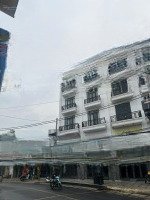 Bán Nhà Phố Ngay Mặt Tiền Đường Tô Ngọc Vân, 10 Tỷ Vnd, 6 Phòng Ngủ 6 Vệ Sinh Pháp Lý Đầy Đủ, Uy Tín