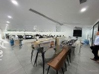 Cần Cho Thuê Sàn Văn Phòng Full Nội Thất, Giá Tốt Nhất Tại Mặt Tiền Cmt8 220M2/Sàn - Liên Hệ: 0906970252