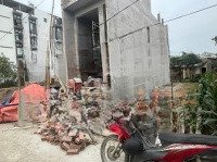 Diện Tích: 111M2, Trục Chính, Phú Hữu, Thủ Phủ Nhà Trọ, Sau Trường Đại Học, Giá Rẻ Nhất Khu Vực