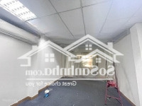 Chính Chủ Cho Thuê Văn Phòng 35M2 Vuông Vức Ngay Mặt Tiền Đường Lê Quốc Hưng, P13, Quận 4