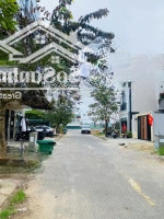 Phan Thị Nể Trục Thông Biển Cách Biển Chỉ 100M
