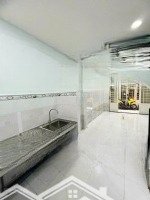 Bán Nhà Sát Hẻm Xe Tải - 1 Lầu Đúc - 2 Phòng Ngủ- Quận 7