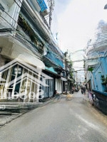 Bán Nhàhẽm Xe Hơitại Cù Chính Lan P13 Tân Bình (4X25) Cn 101M2 Trệt 2 Lầu Sân Thượng