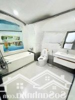 Cho Thuê Nhà 4 Tầng Mặt Tiền Phan Châu Trinh, Hải Châu, Diện Tích Đất 77M2, Dtsd 308M2