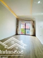 Chính Chủ Bán Nhà Ngõ 242 Phú Diễn, Từ Liêm, Hn Lô Góc 40M2X5T, Giá Bán 6.1 Tỷ
