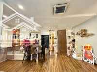 Hoàng Giá Thật, Bán Ch 120M2, Tòa Golden Palm, 3N - 2 Vệ Sinh Ban Công Đông Nam Mát Mẻ, Full Đồ Sổ Đỏ Sẵ
