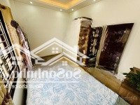 Bán Gấp Nhà Riêng Tại Dịch Vọng Hậu, 9 Tỷ, 72 M2, Cầu Giấy, Hà Nội