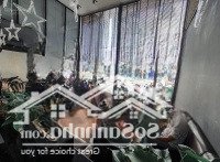 Chính Chủ Cho Thuê Nguyên Cănmặt Tiềnbạch Đằng, Tân Bình. Ngang Rộng 10M ~ 400M2 Sd, Giá Chỉ 60 Triệu