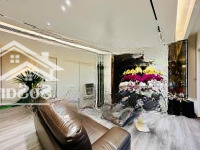 Tôi Chính Chủ Bán Căn 98M2 3N- 2 Vệ Sinhhome City - 177 Trung Kính Full Đồ, View Đẹp, Slot Ôtô Giá Bán 7.7 Tỷ