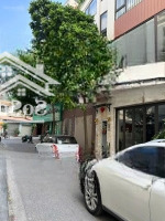 Phố Ô Cách - Ngõ Ô Tô Tránh - Kinh Doanh Sầm Uất - Ô Tô Vào Nhà Thoải Mái,Diện Tích65M2 - Giá Bán 12 Tỷ (Tl)