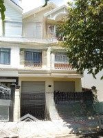 Cho Thuê Biệt Thự Đẹp, Giá Tốt, 4 Phòng Ngủ 5 Vệ Sinh 140M2 Tại Sadeco Ven Sông, Q7, Hcm