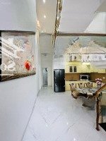 Nhà 3 Tầng Tân Cổ Điển Mặt Tiền Đường 5M5 Lê Văn Sỹ
