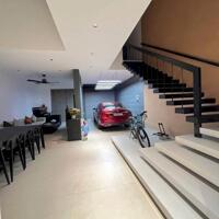 villla đẹp hiện đại hẻm thông oto to Mai Hắc Đế giữa khu dân cư đông đúc BMT